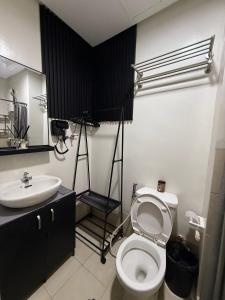 Condo in Fairview SM Terraces Cozy Netflix