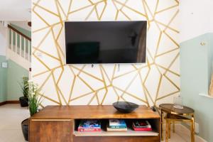 The Southwick Sanctuary - Large 6BDR with Terrace