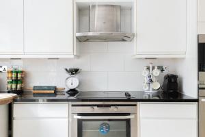 The Southwick Sanctuary - Large 6BDR with Terrace