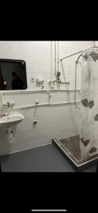 Vino hostel single room with private bathroom