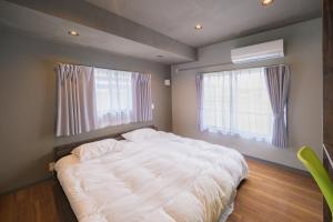 SeaBreeze Shirahama Seaside Retreat for Family and Work Stay