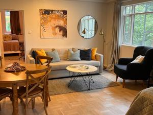 Casa Dísa - Apartments A Boutique Guesthouse in Reykjavik City`s Central Park and Botanical Garden in Laugardalur, Hot-Spring-Valley