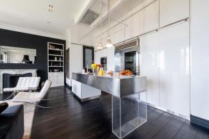 Prestige & Comfort Facing the Palais des Festivals