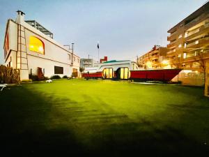 Barco - casa con jardín privado frente al mar