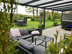 Heerlijk vakantiehuis met jacuzzi, ruime tuin en veel privacy