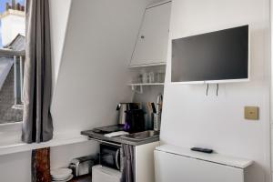 Paris Marais Rosiers