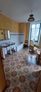Maisons de vacances La maison de maitre : photos des chambres