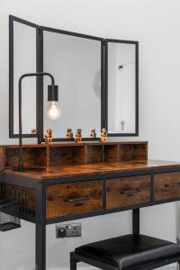 Clarence Square 2 Bedroom Central