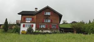 Helle Ferienwohnung auf BIO-Bauernhof