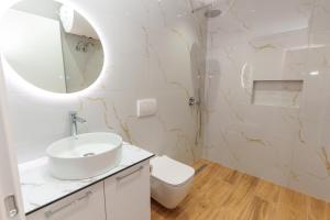 Dion Apartment