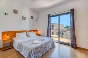 Villa Ruana - 5 bedrooms on Suite- Free out door Hot Jacuzzi - By Bedzy