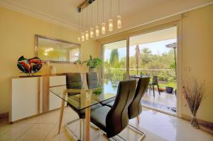 Appartements beau 3 chambres piscine parking A3B134 : photos des chambres