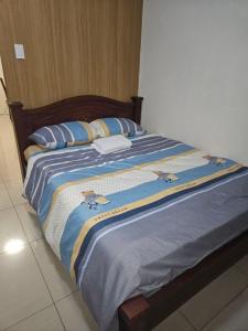 Staycation with Netflix in Shell Residences