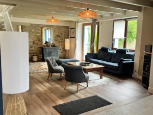 Villas Villa Leonic - Piscine et Jacuzzi : photos des chambres