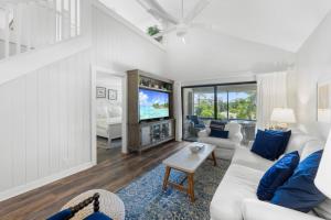 Ventura Captiva 2B condo