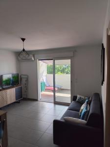 Appartements T2 tout equipe avec une belle terrasse face mer : photos des chambres