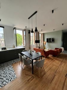 Appartements Le Matisse - City center near train station : photos des chambres