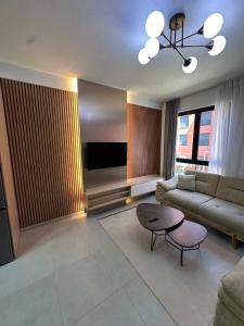Astir,Tirana