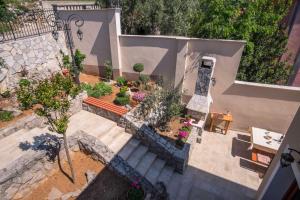 Apartments IVA near the sea