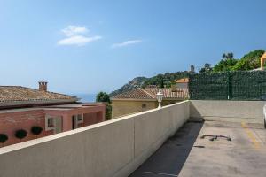 Maisons de vacances VILLA COLLINA - Vue sur la Mer - Jardin - Parking : photos des chambres