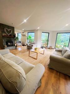 Bran Mountain Living