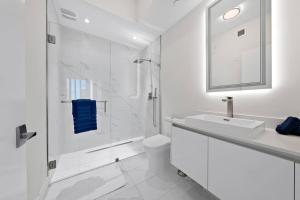 2BR 2BA Ocean View at Luxury Resort Amrit.