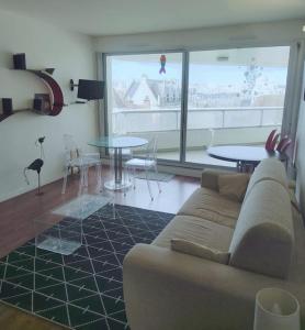 Appartements Cozy nest for 2 with balcony & beach access : photos des chambres