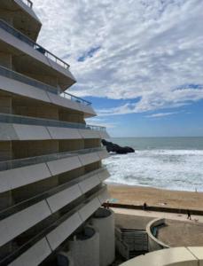 Appartements Cozy nest for 2 with balcony & beach access : photos des chambres