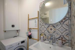 Appartements Charming 2 rooms with sea view Marseille : photos des chambres