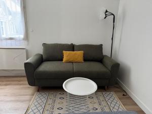 Appartements Duplex place Louis XI Orleans : photos des chambres