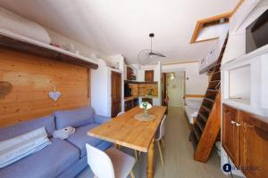 Duplex Apartment Auron