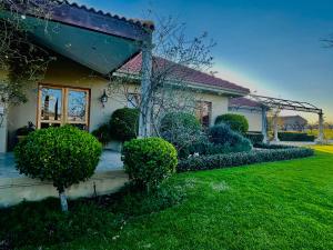 Belle Vallee Guestroom 1