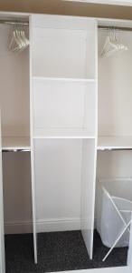 Home2Home Meadow Close