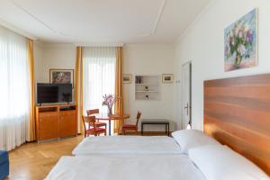 Suite Stays by Hotel La Perla
