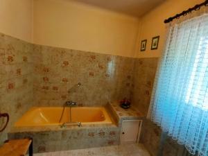 Villas L-Enclos du Chateau Valseille : photos des chambres