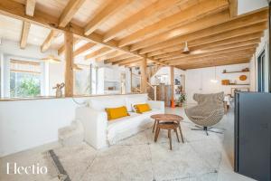 Maisons de vacances Cabane d’Ismou Pool & Wood Design : photos des chambres