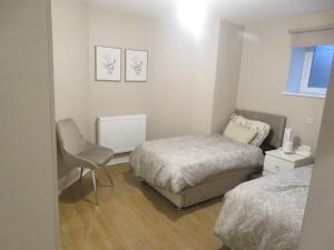 kosher flat in the heart of manchester salford surounded with beautiful parkss - Hébergements non classés à Manchester