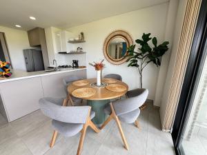 SierraCoccora114- Espectacular Apartamento Campestre con balcon