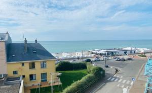 Chez Zivou au pied de la plage