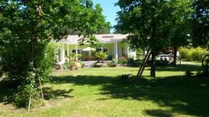 B&B / Chambres d'hotes Chambres d-hotes La Cote D-Argent : photos des chambres