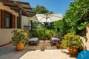 La Bouganville - House with garden and sea view