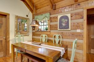 Golf and Hike Nature Escape with Sauna in Hephzibah