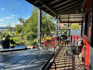 TiNY HOUSE LE CHALET