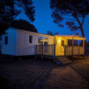 Campings Mobil-home confort - Camping 4 etoiles - Clim et plage : photos des chambres