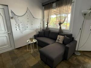 FRONT SEA House DIKELLA