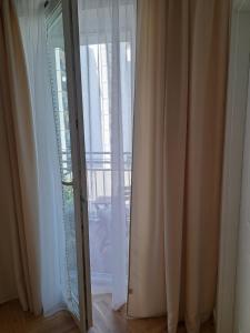 Apartament 303