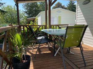 Maisons de vacances Luxurioses Mobile Home beim EP : photos des chambres