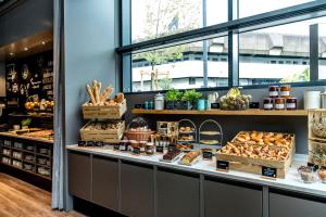 Hotels Motel One Paris-Porte de Versailles : photos des chambres