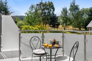 The Willow - Luxury Hideaway