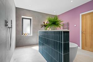 The Wren - Luxury Retreat